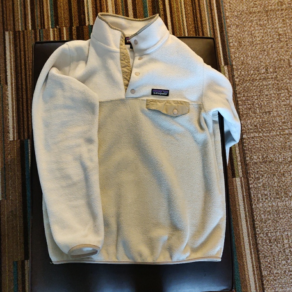 Patagonia Women's Lightweight Fleece Pullover